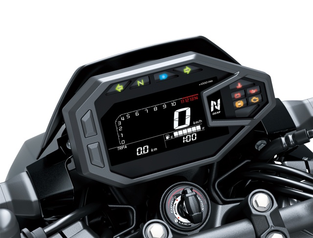 KAWASAKI Z500 2026 SIVA - slika 4