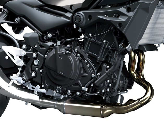 KAWASAKI Z500 2026 SIVA - slika 5